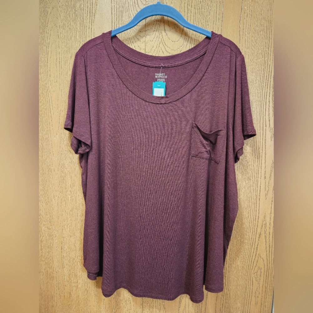 NWT Elaine Pocket Short Sleeve Tee, Burgundy